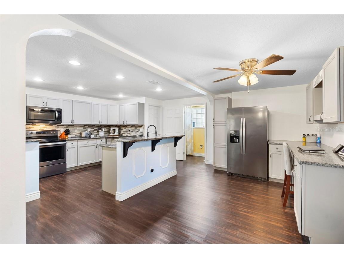 500 Forest Lake Drive Altamonte Springs FL 32714 V4944996 image6