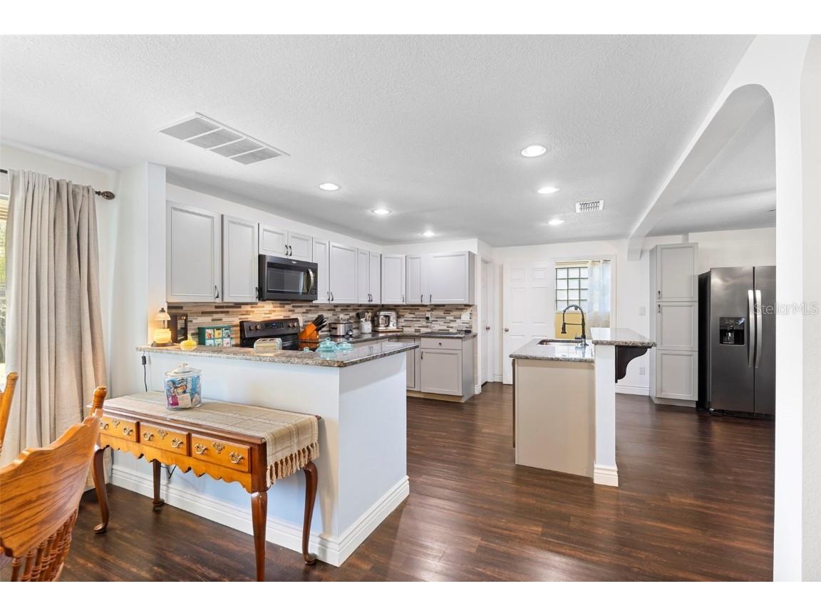 500 Forest Lake Drive Altamonte Springs FL 32714 V4944996 image9