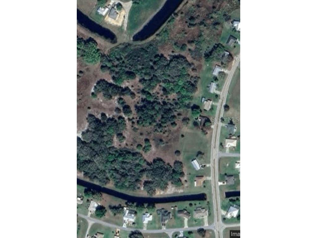 500 Foxhall Circle Sebring FL 33876 P4935781 image3