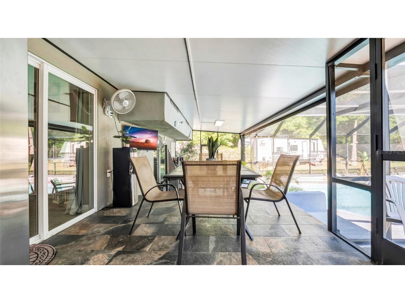 500 Hillpine Way Brandon FL 33510 TB8357637 image28