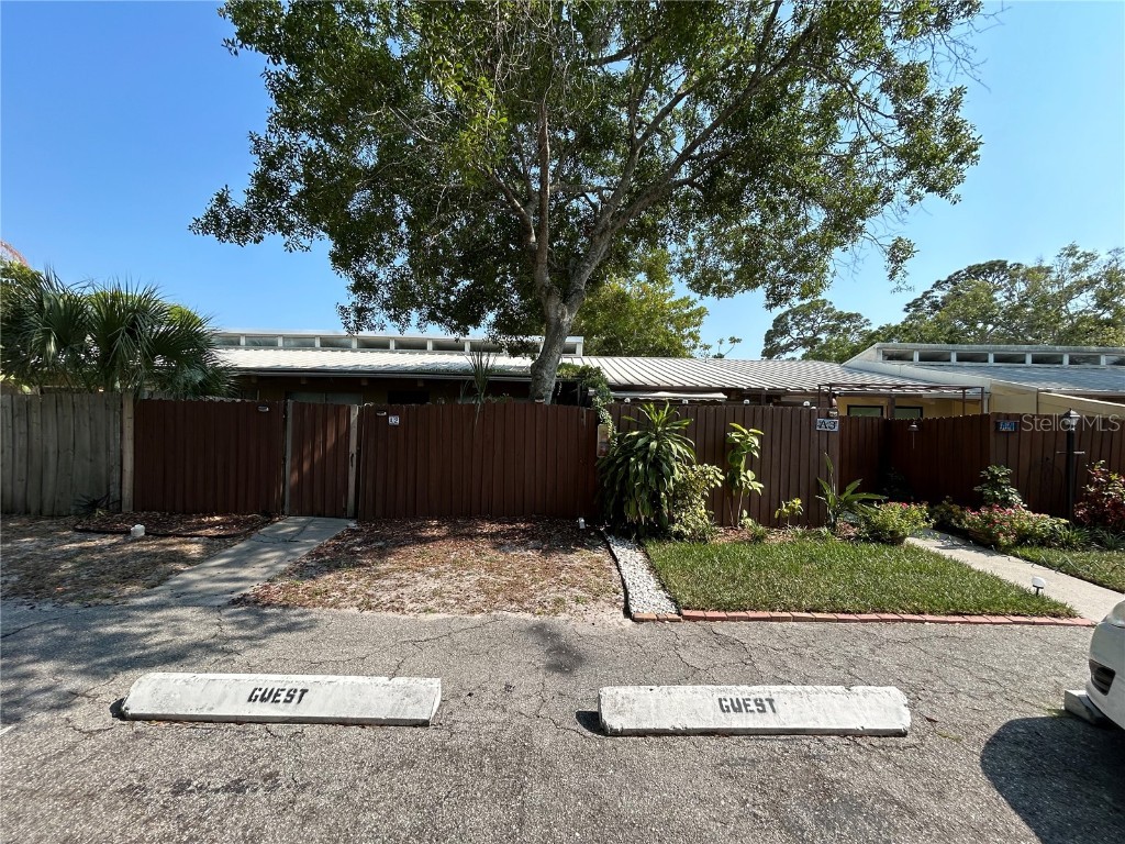 500 N Jefferson Avenue #A2 Sarasota FL 34237 A4612238 image1