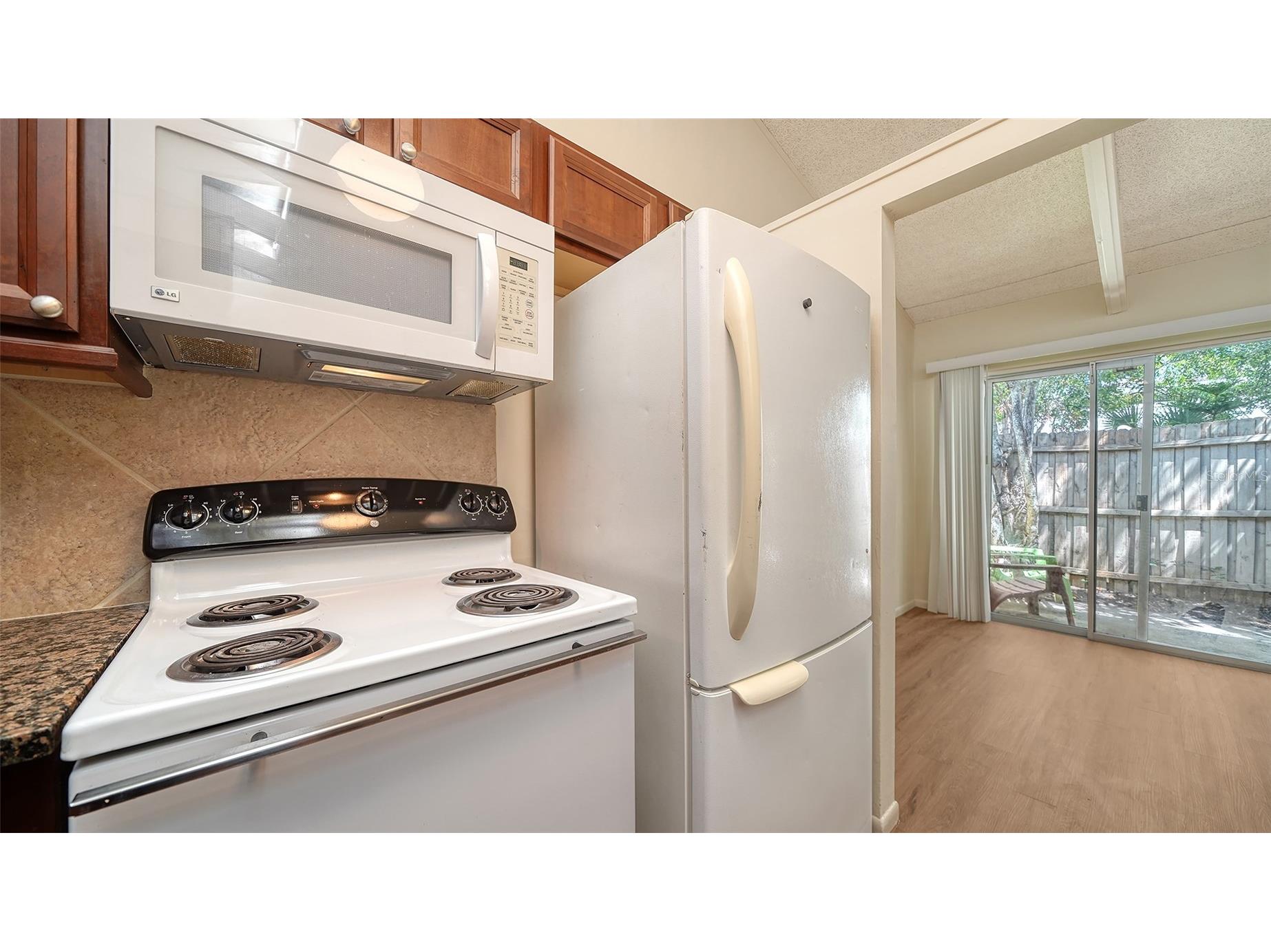 500 N Jefferson Avenue #B-5 Sarasota FL 34237 A4700881 image12