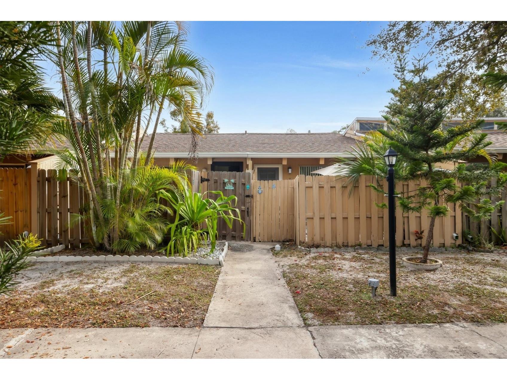 500 N Jefferson Avenue #C3 Sarasota FL 34237 A4677561 image1