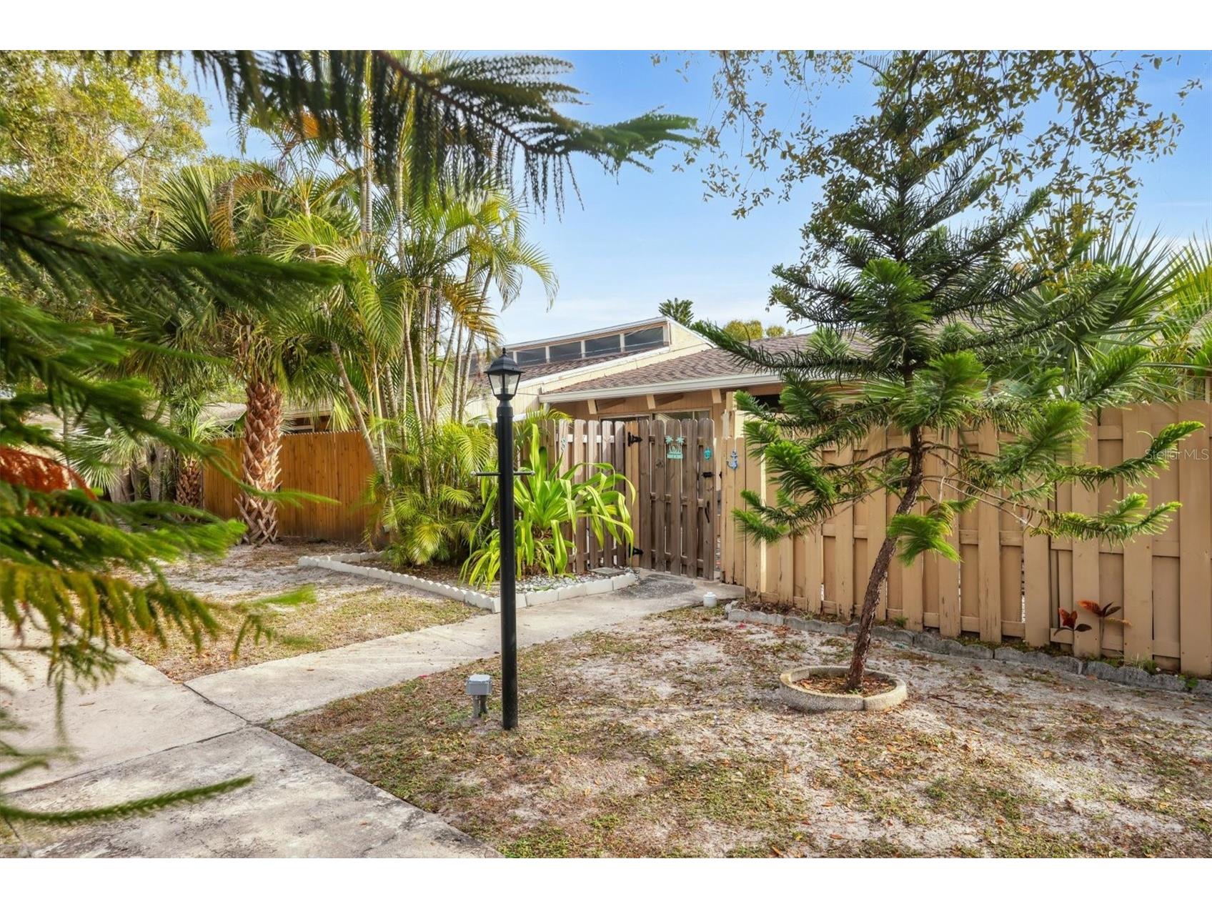 500 N Jefferson Avenue #C3 Sarasota FL 34237 A4677561 image2