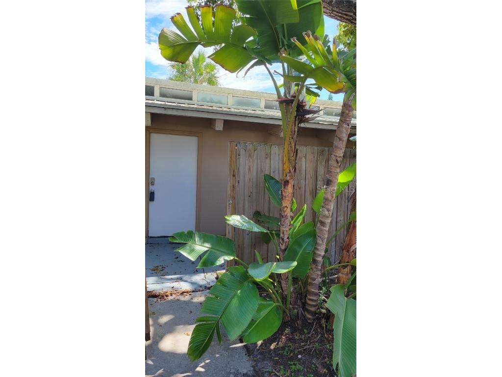 500 N Jefferson Avenue E #5 Sarasota FL 34237 A4581972 image1