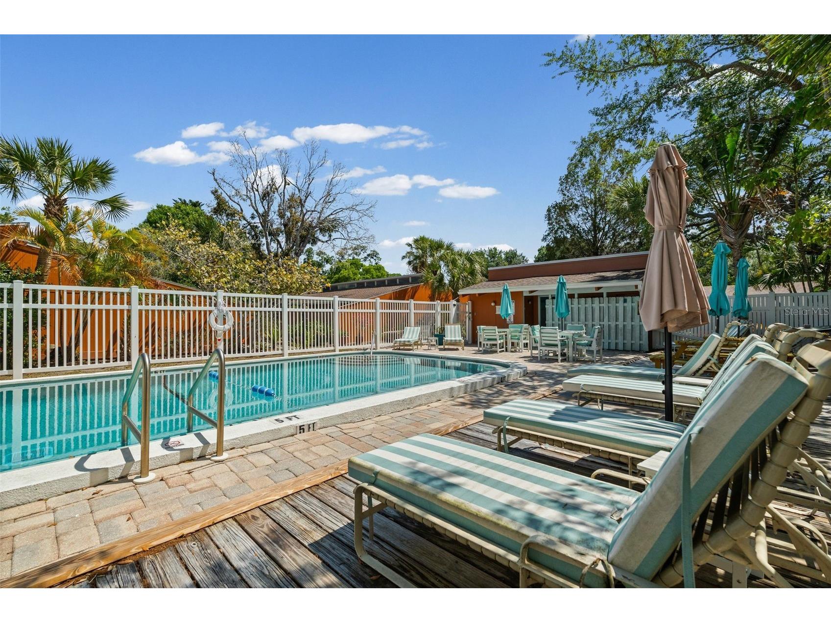 500 N Jefferson Avenue #H1 Sarasota FL 34237 A4691099 image22