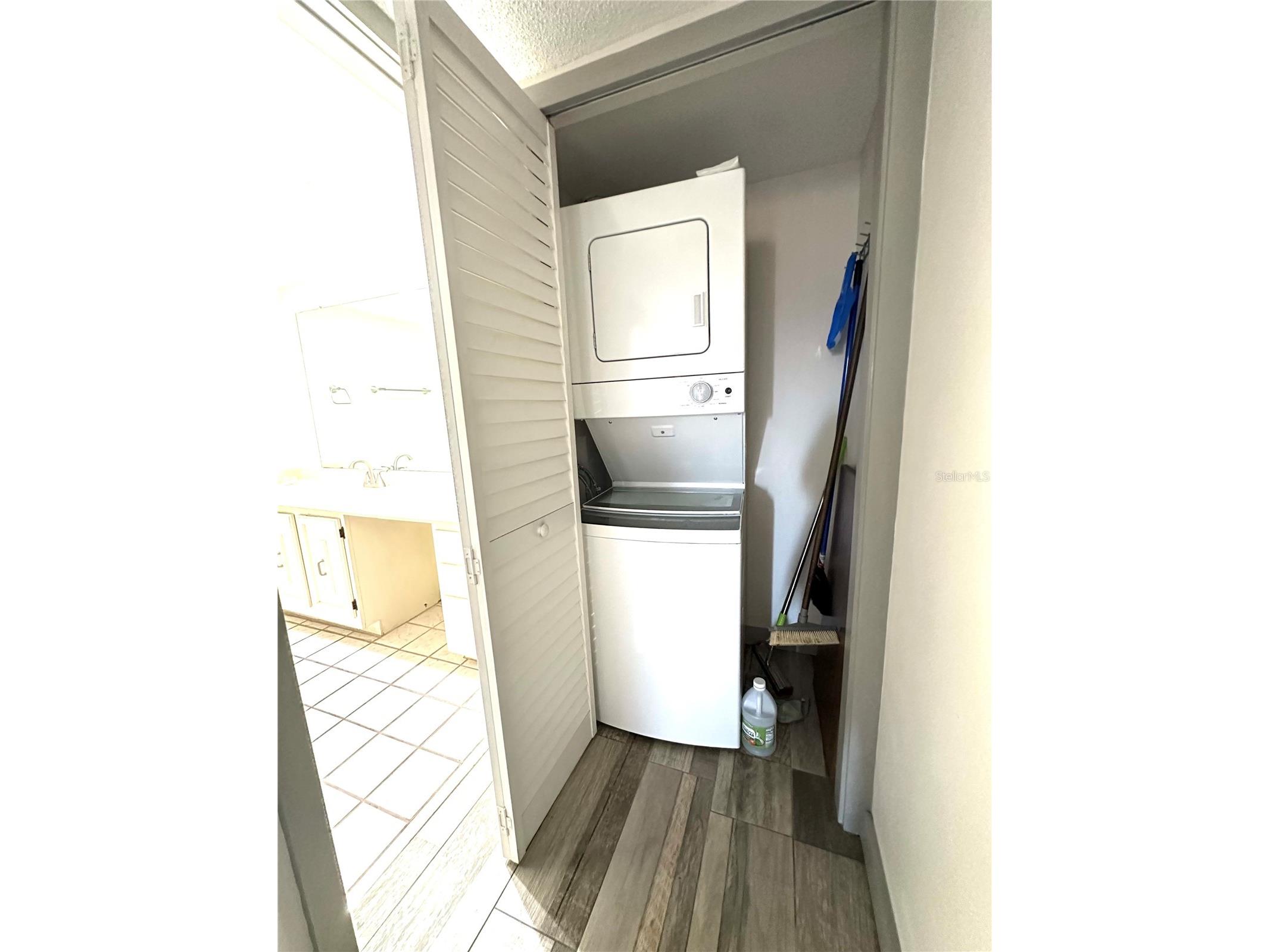 500 N Osceola Avenue #502 Clearwater FL 33755 - OLD CLEARWATER BAY TB8465607 image22