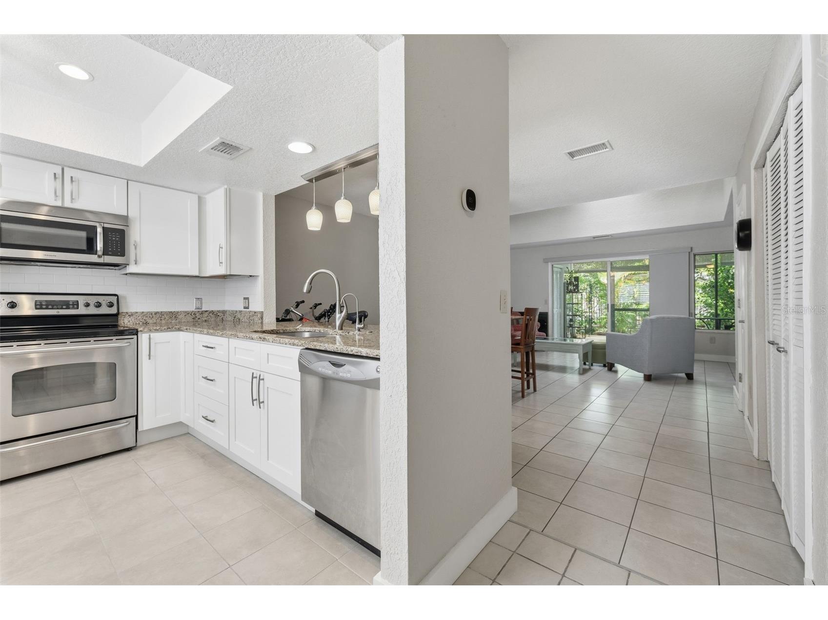 500 New York Avenue #25 Dunedin FL 34698 TB8516614 image3