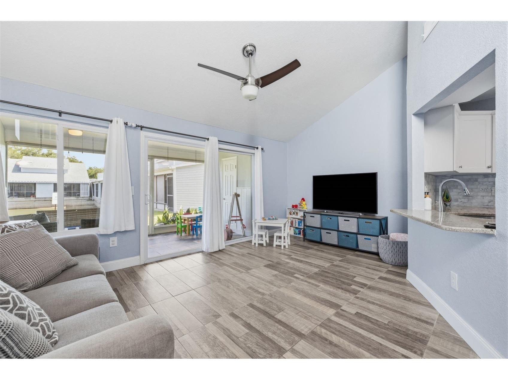 500 New York Avenue #7 Dunedin FL 34698 TB8522399 image8