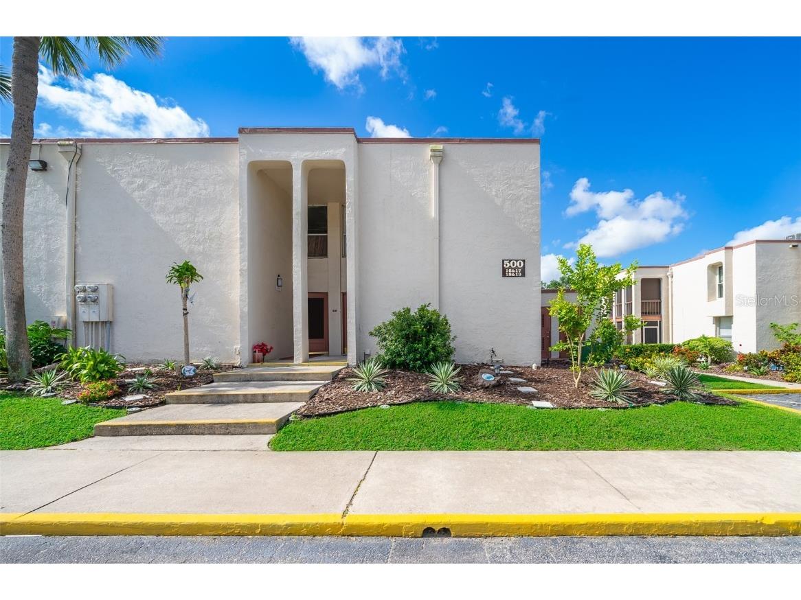 500 Orange Drive #19 Altamonte Springs FL 32701 - LAKE ORIENTA O6115722 image1