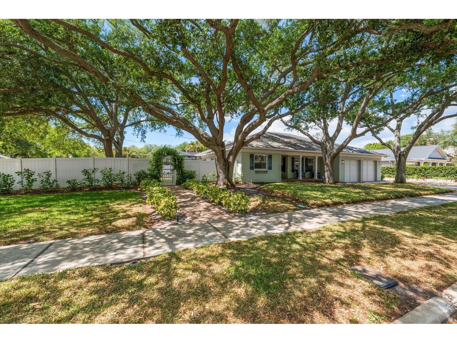 500 Ponce De Leon Boulevard Belleair FL 33756 TB8493532 image41