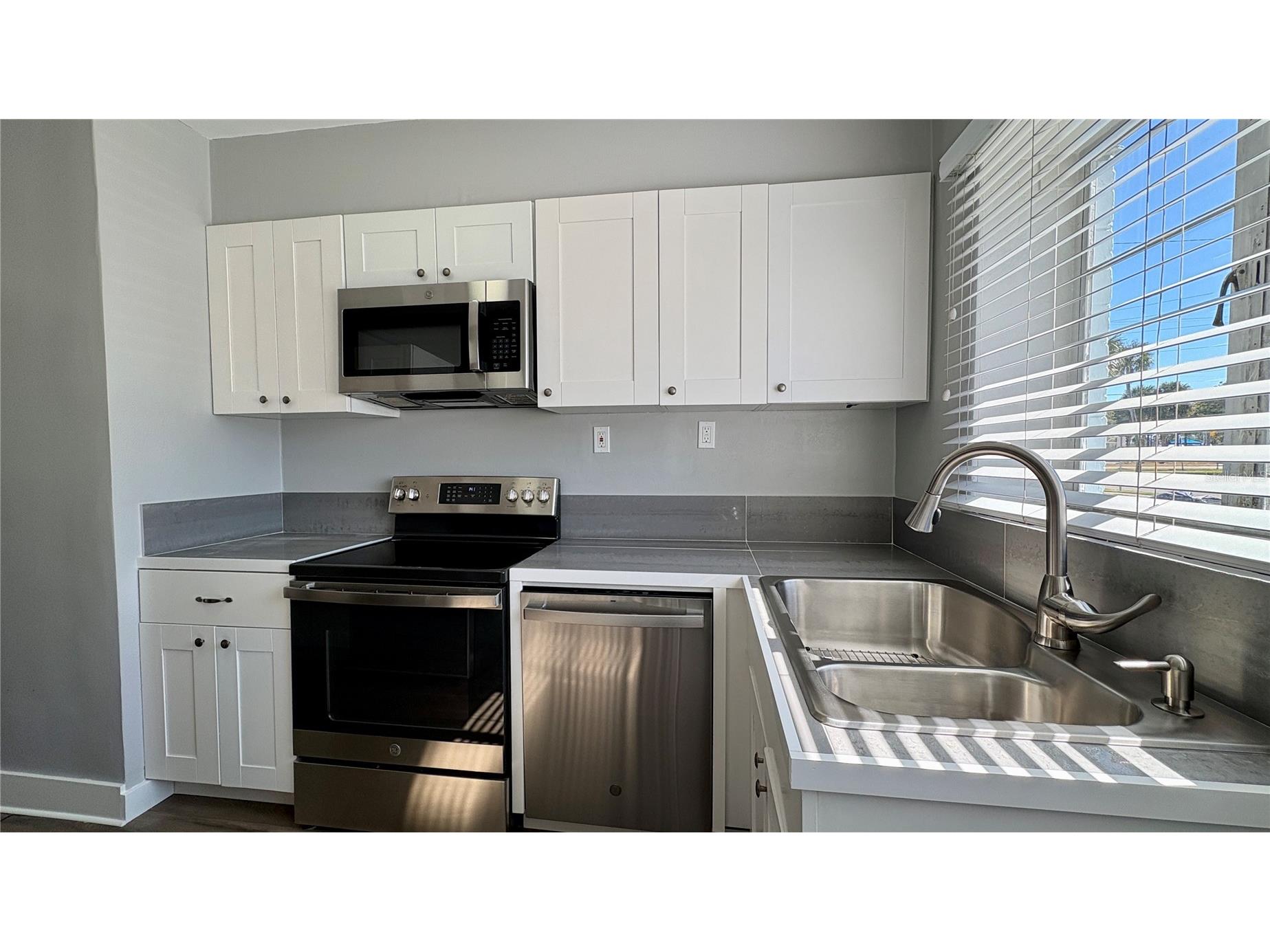 500 S Beach Street #C1 Daytona Beach FL 32114 V4947217 image3