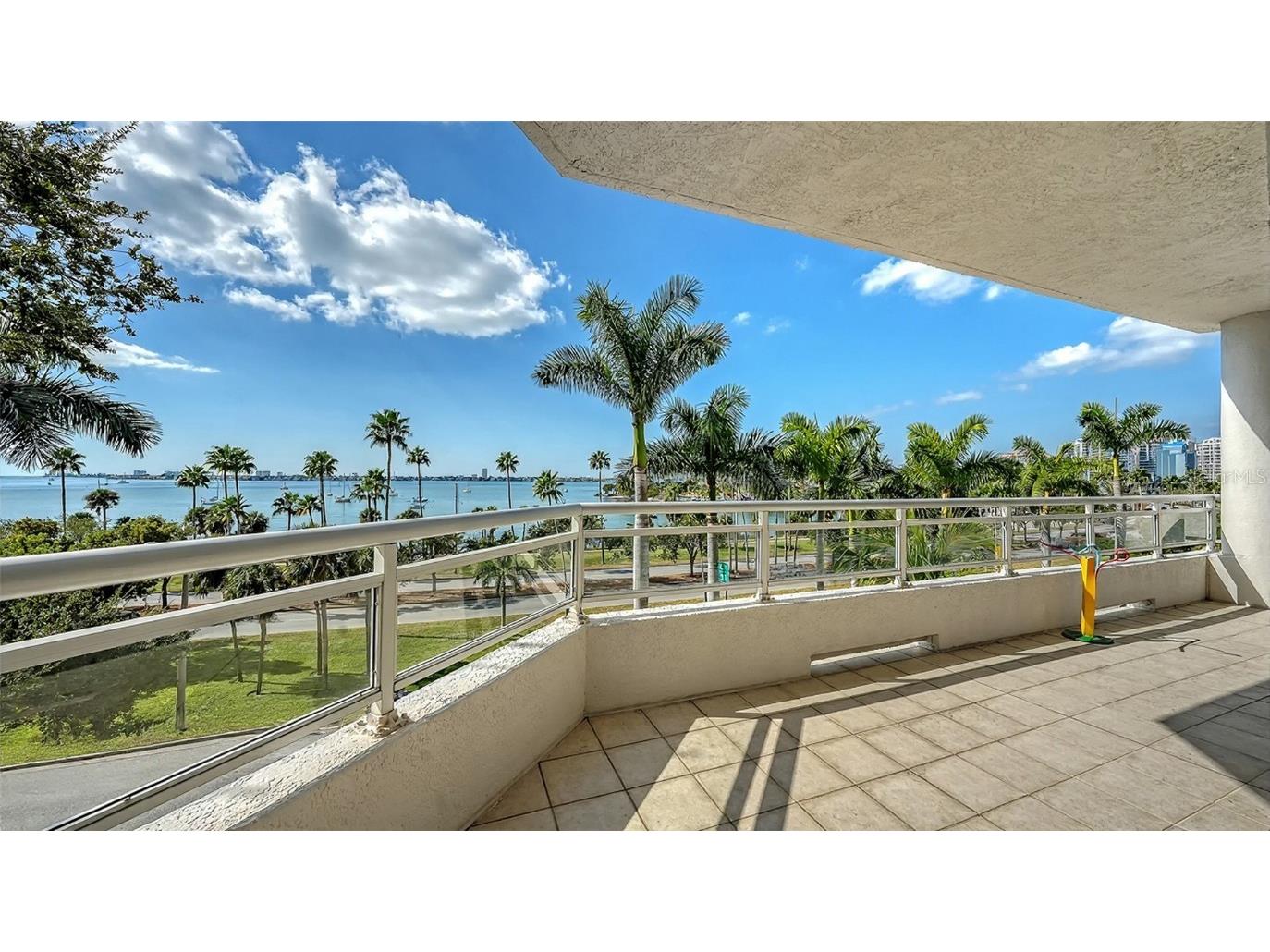 500 S Palm Avenue #31 Sarasota FL 34236 A4671352 image3