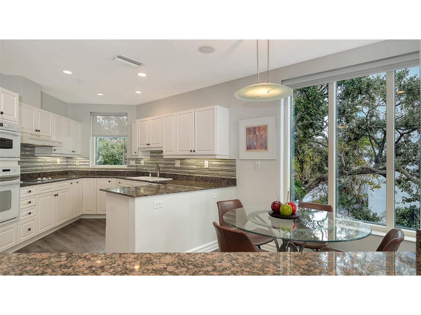 500 S Palm Avenue #31 Sarasota FL 34236 A4671352 image31