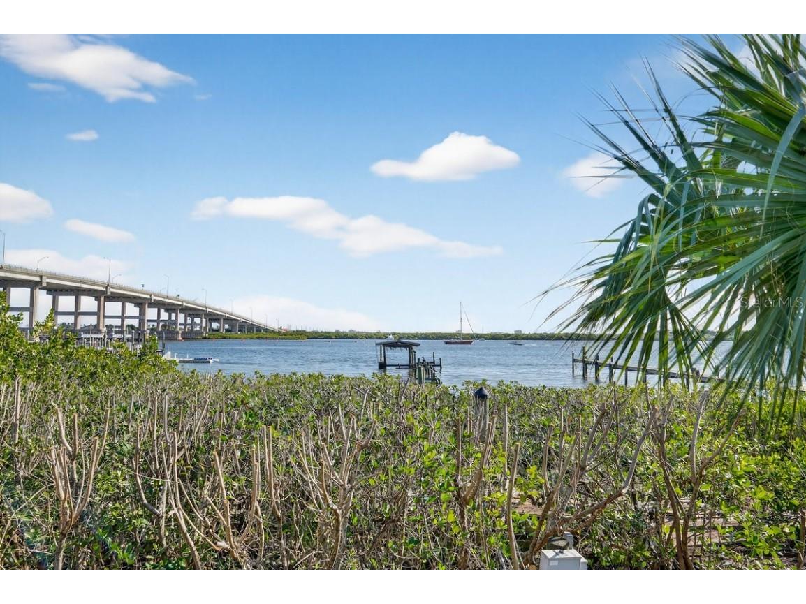 500 S Riverside Drive New Smyrna Beach FL 32168 - INTRACOASTAL WATERWAY NS1086457 image5