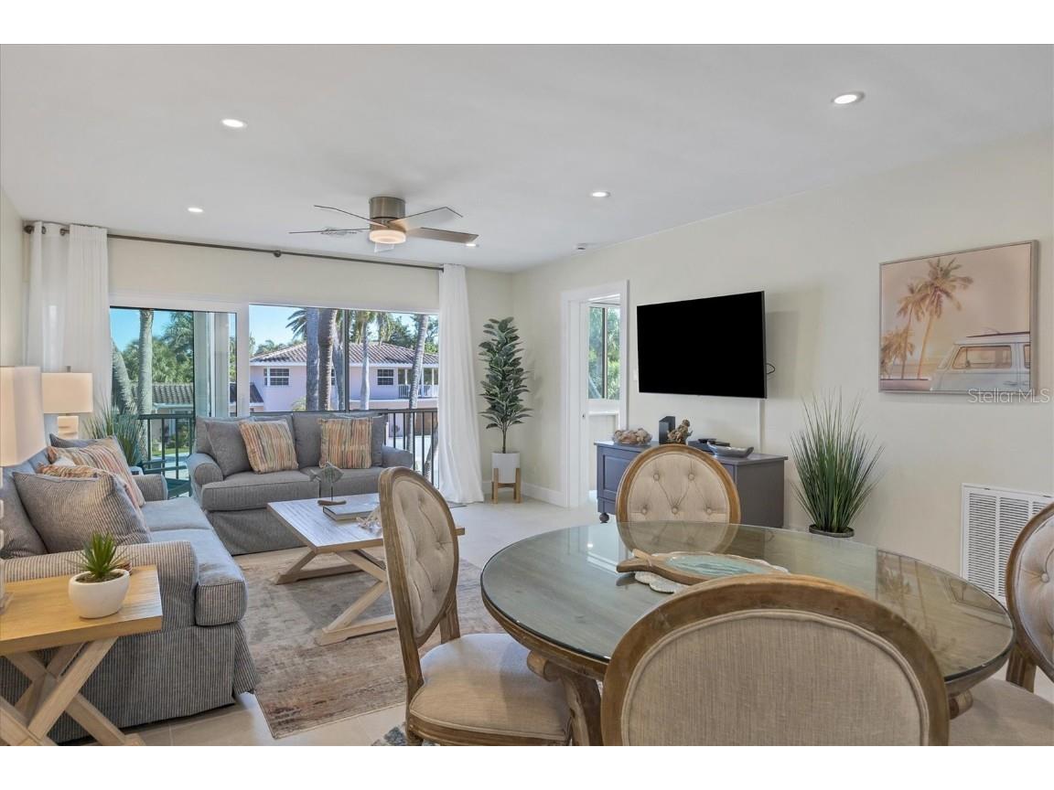 500 S Washington Drive #6B Sarasota FL 34236 A4555258 image12