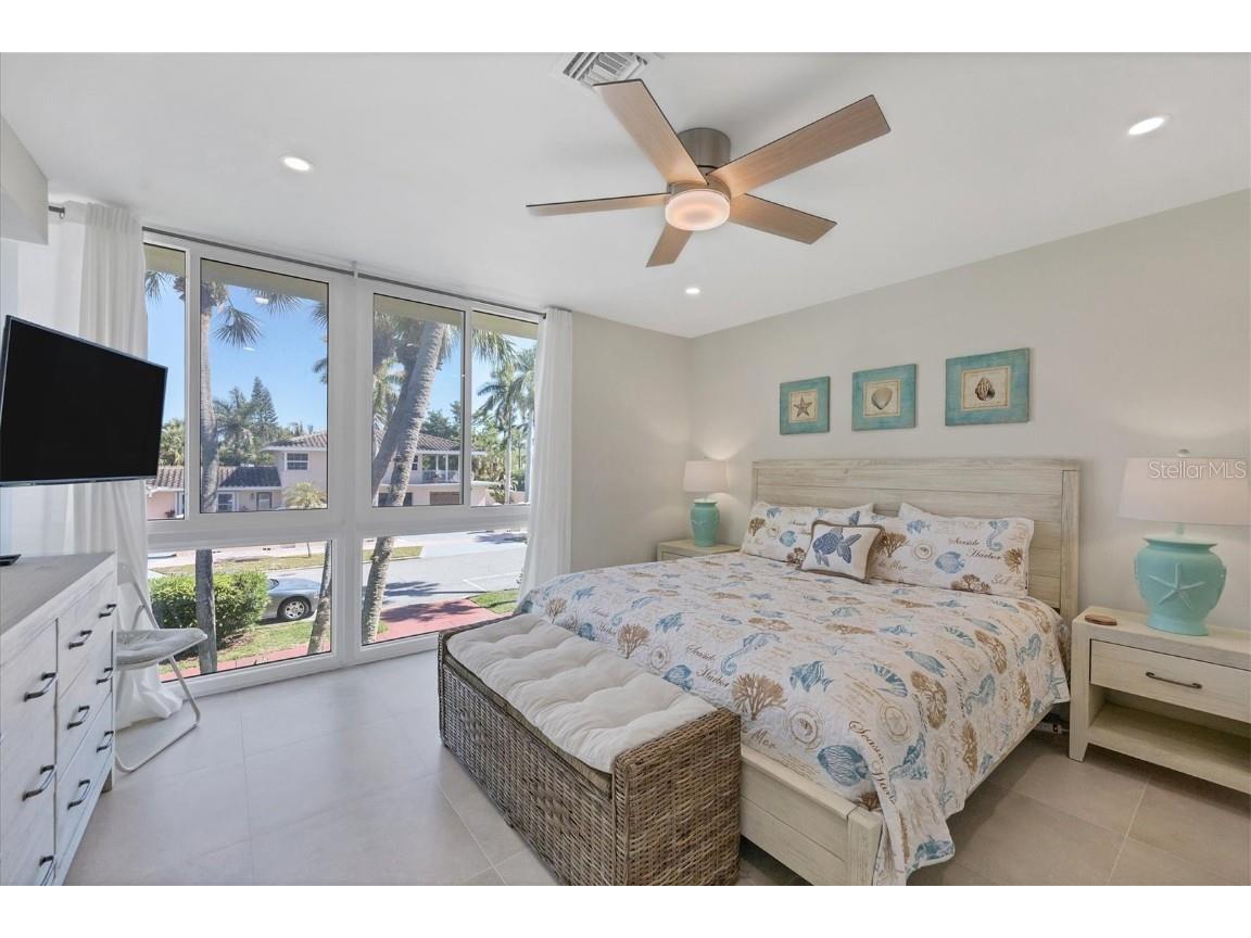 500 S Washington Drive #6B Sarasota FL 34236 A4555258 image14