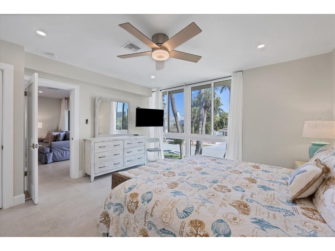 500 S Washington Drive #6B Sarasota FL 34236 A4555258 image15