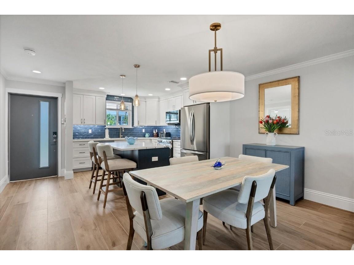 500 S Washington Drive #11A Sarasota FL 34236 A4661365 image14