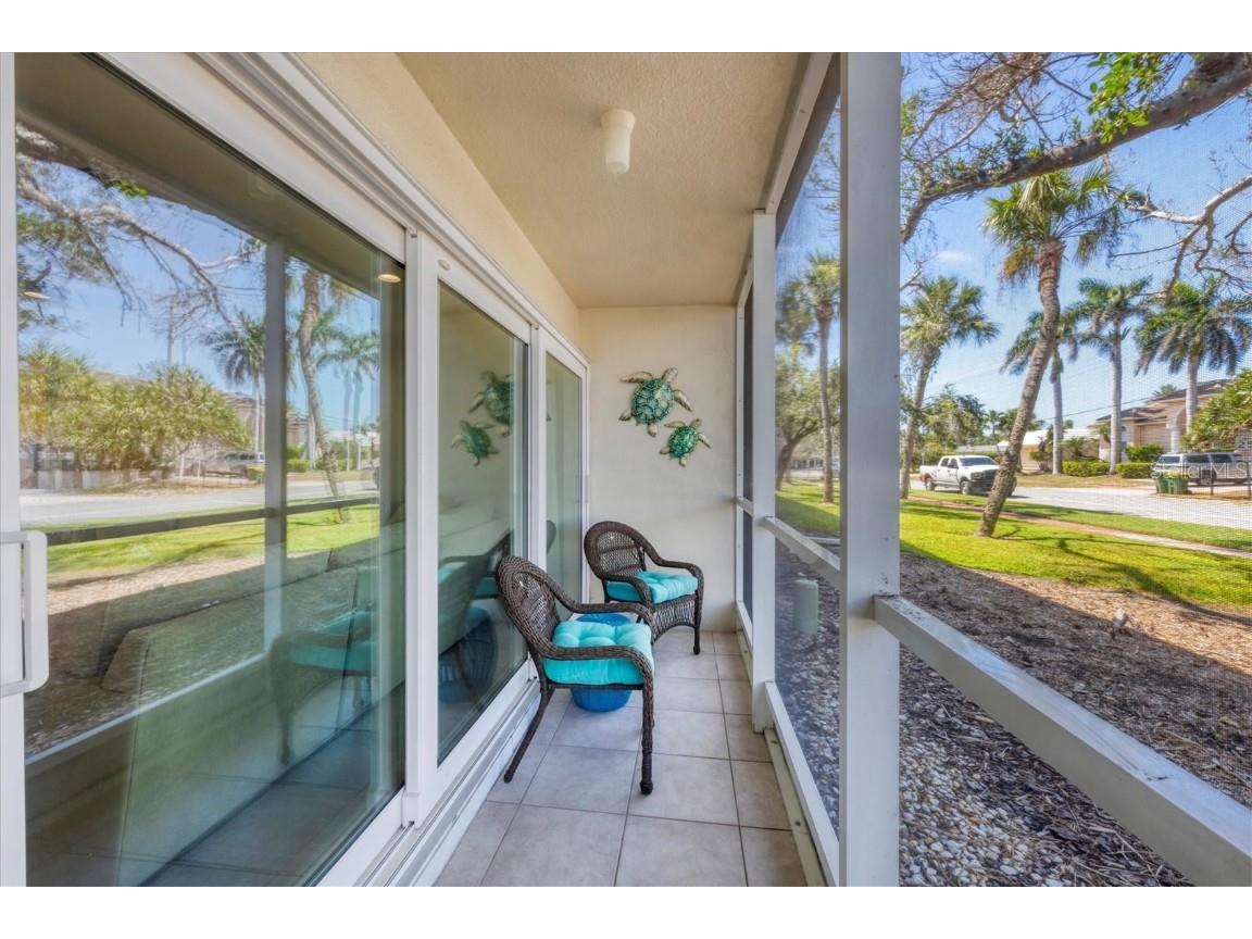 500 S Washington Drive #11A Sarasota FL 34236 A4661365 image23