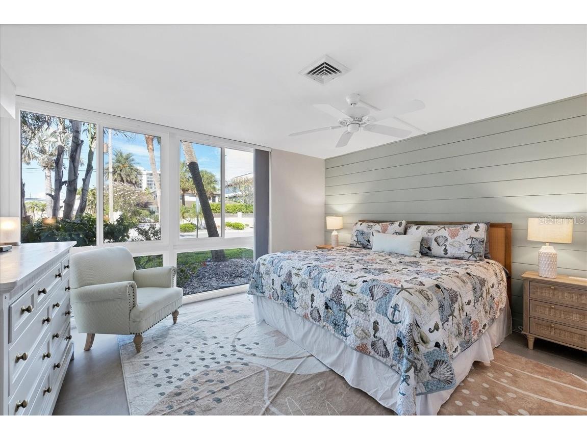 500 S Washington Drive #14A Sarasota FL 34236 A3942397 image17