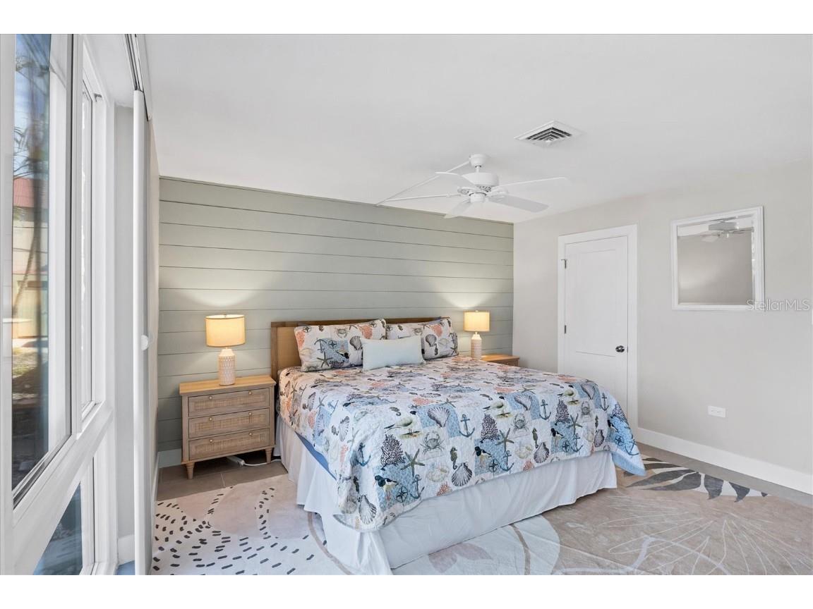 500 S Washington Drive #14A Sarasota FL 34236 A3942397 image19