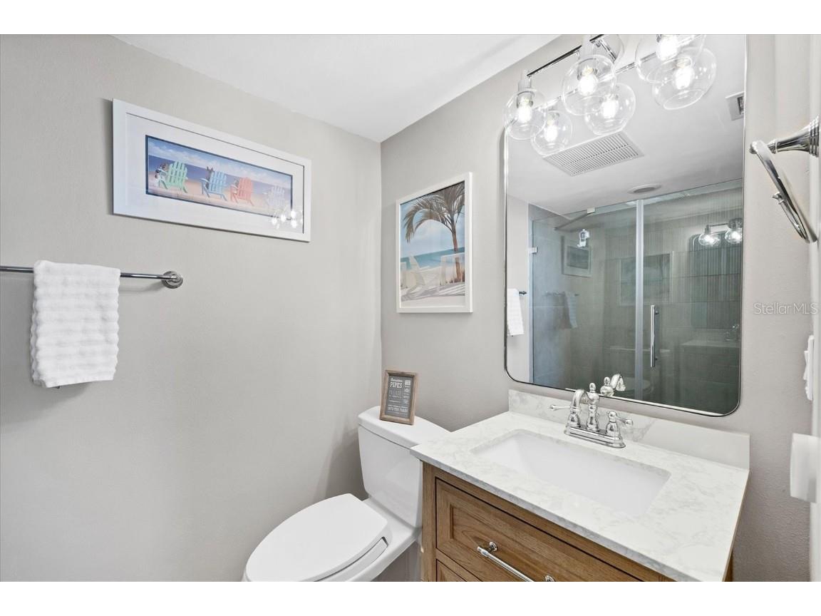 500 S Washington Drive #14A Sarasota FL 34236 A3942397 image20