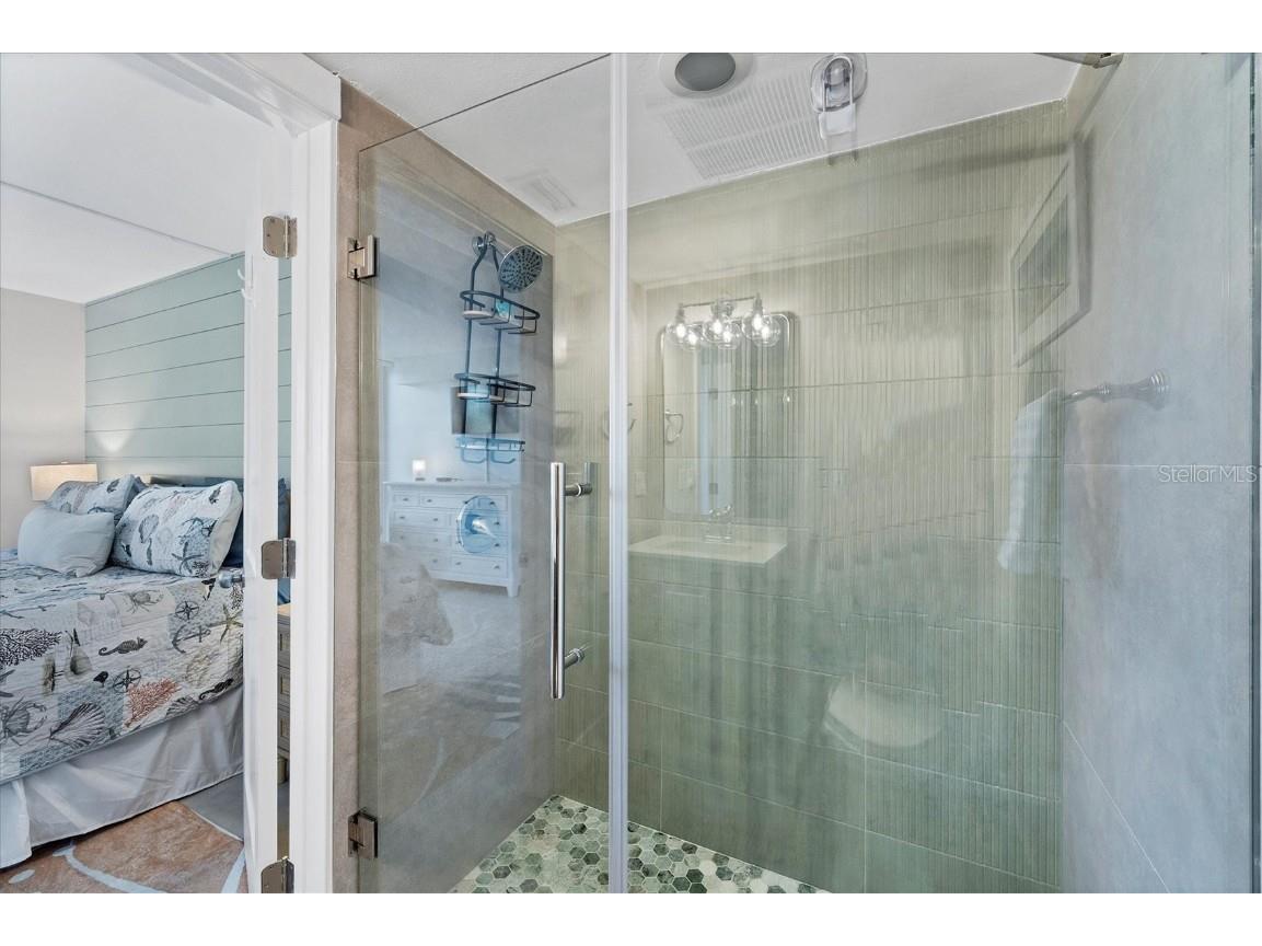 500 S Washington Drive #14A Sarasota FL 34236 A3942397 image21