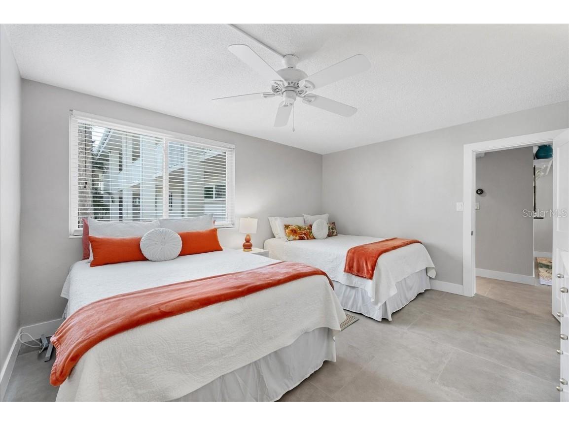 500 S Washington Drive #14A Sarasota FL 34236 A3942397 image23