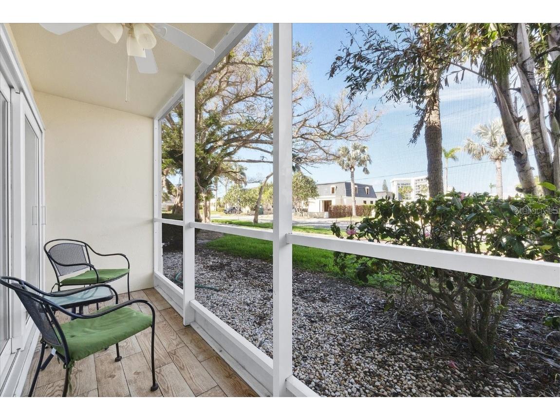 500 S Washington Drive #14A Sarasota FL 34236 A3942397 image29