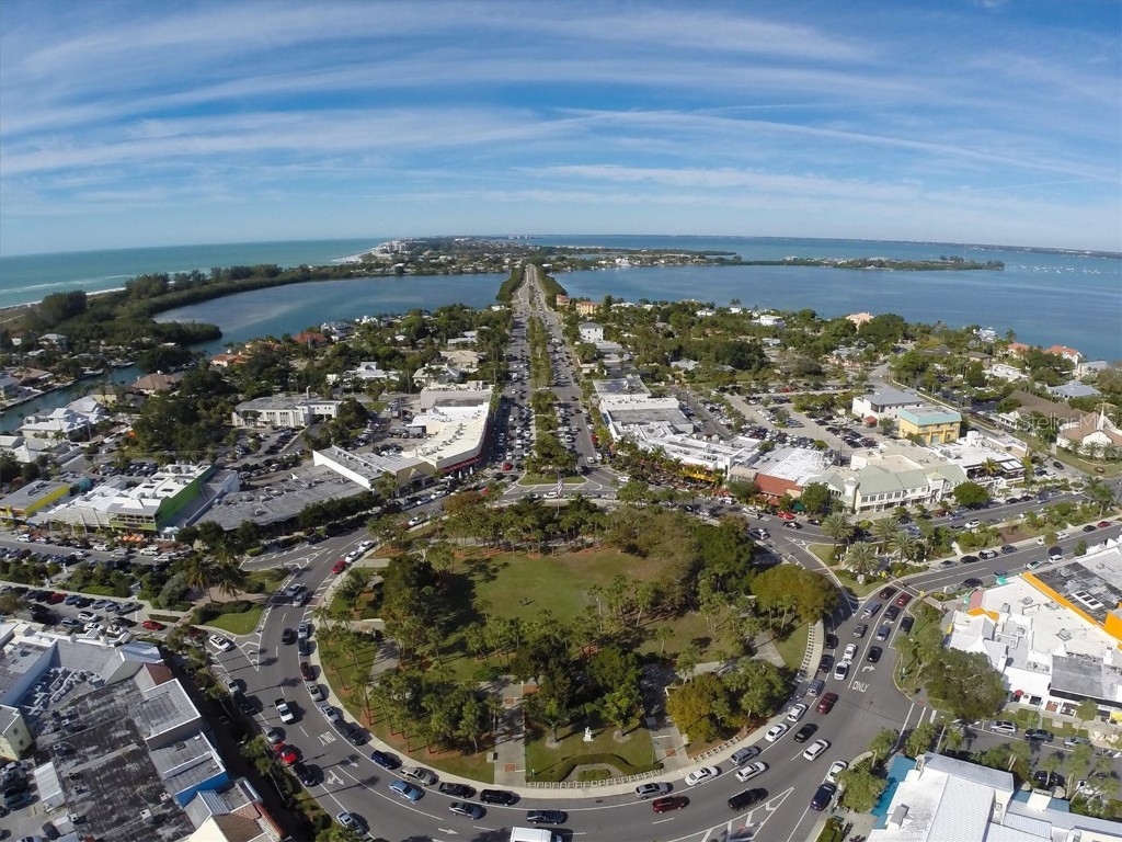 500 S Washington Drive #14A Sarasota FL 34236 A3942397 image37