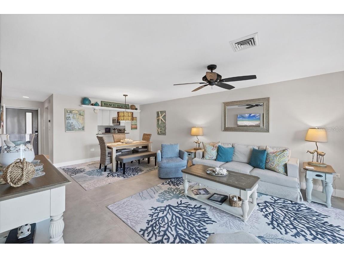 500 S Washington Drive #14A Sarasota FL 34236 A3942397 image7