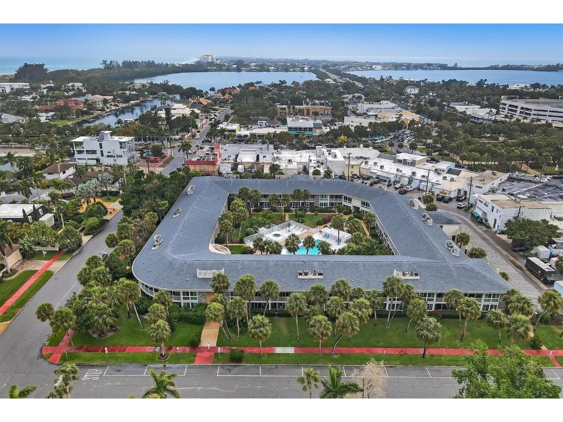 500 S Washington Drive #17B Sarasota FL 34236 A4564208 image21