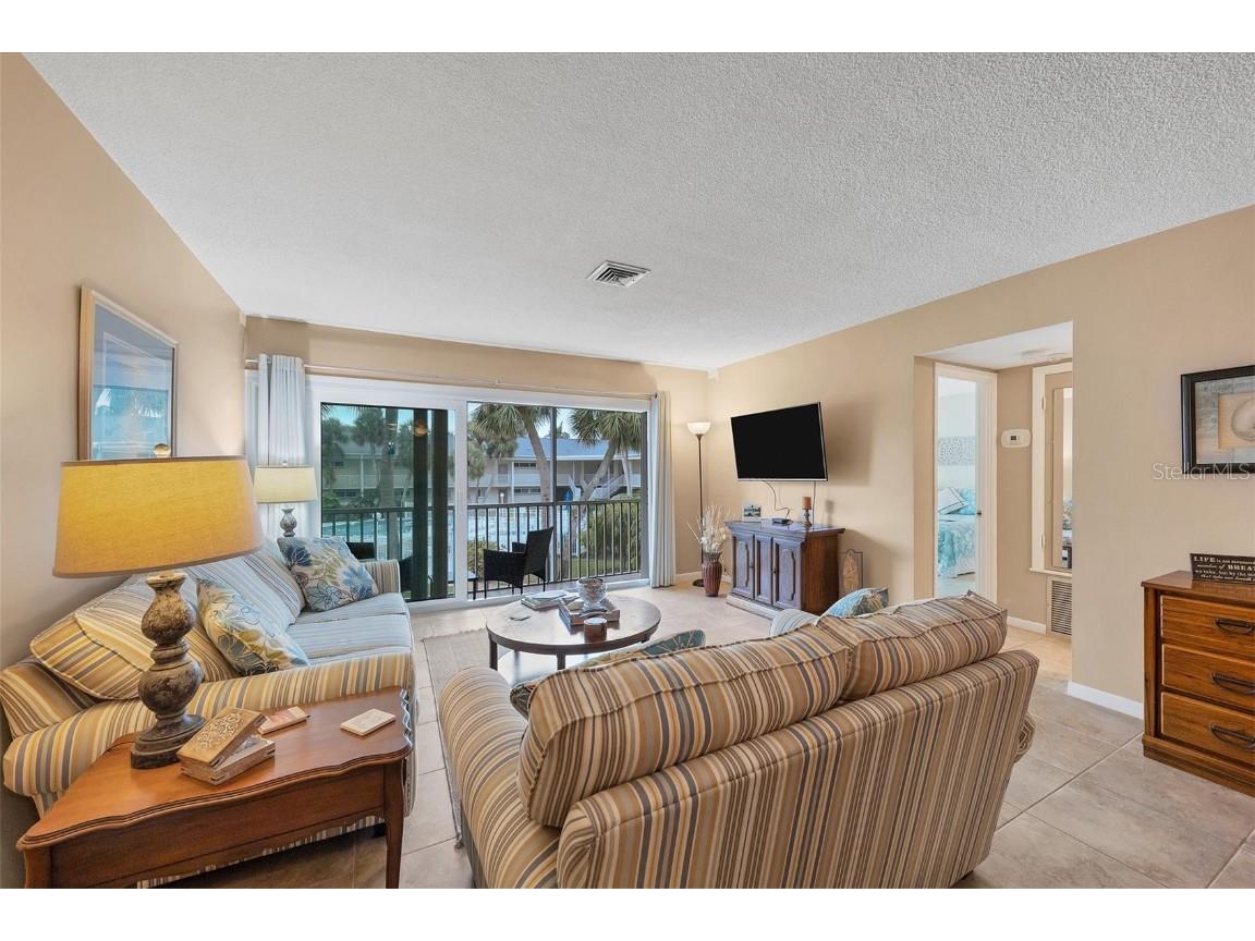 500 S Washington Drive #17B Sarasota FL 34236 A4564208 image5