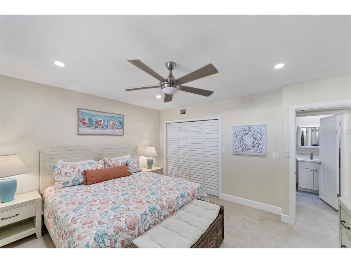 500 S Washington Drive #18B Sarasota FL 34236 A4555248 image18