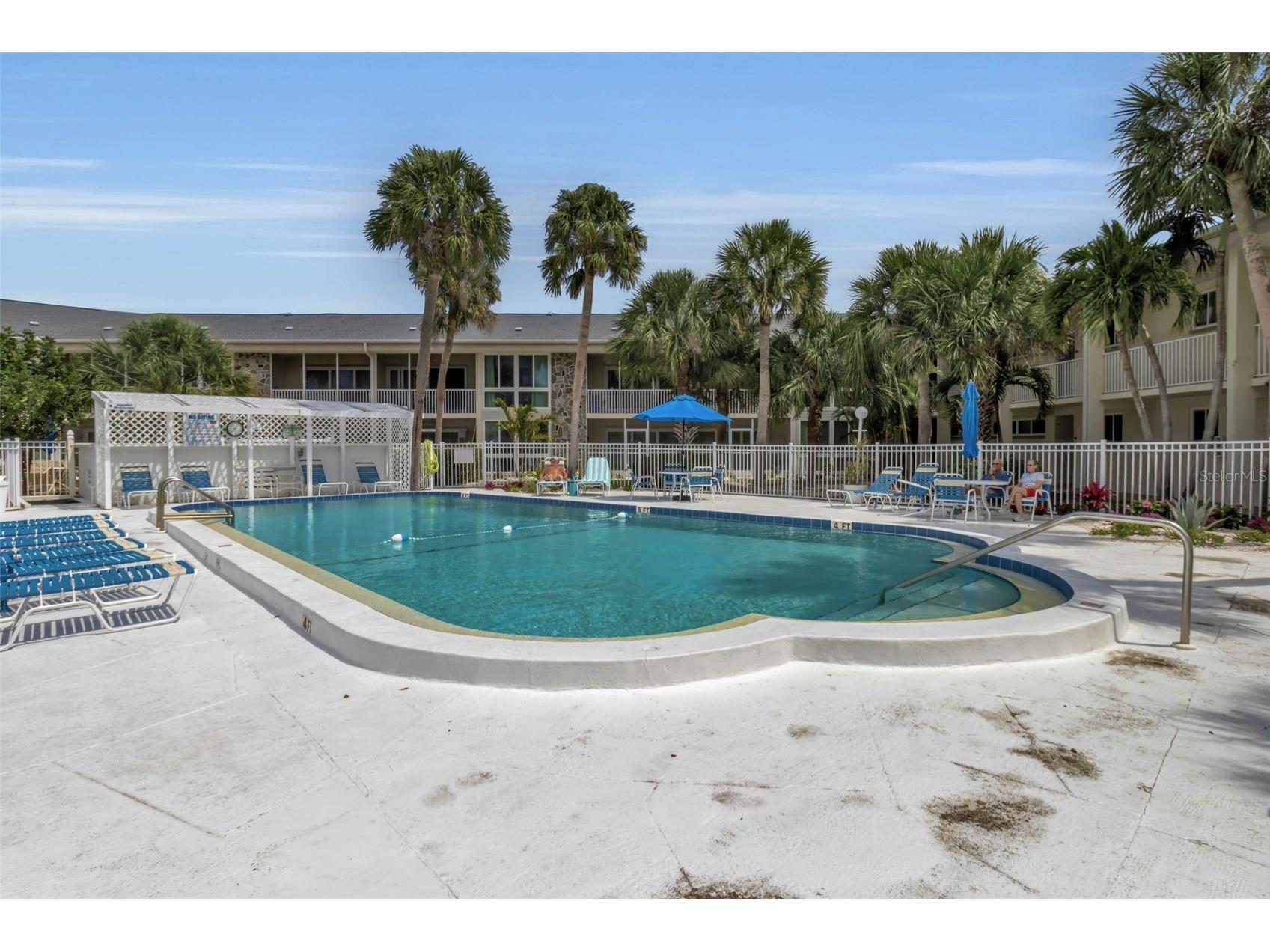 500 S Washington Drive #19B Sarasota FL 34236 A4686209 image24