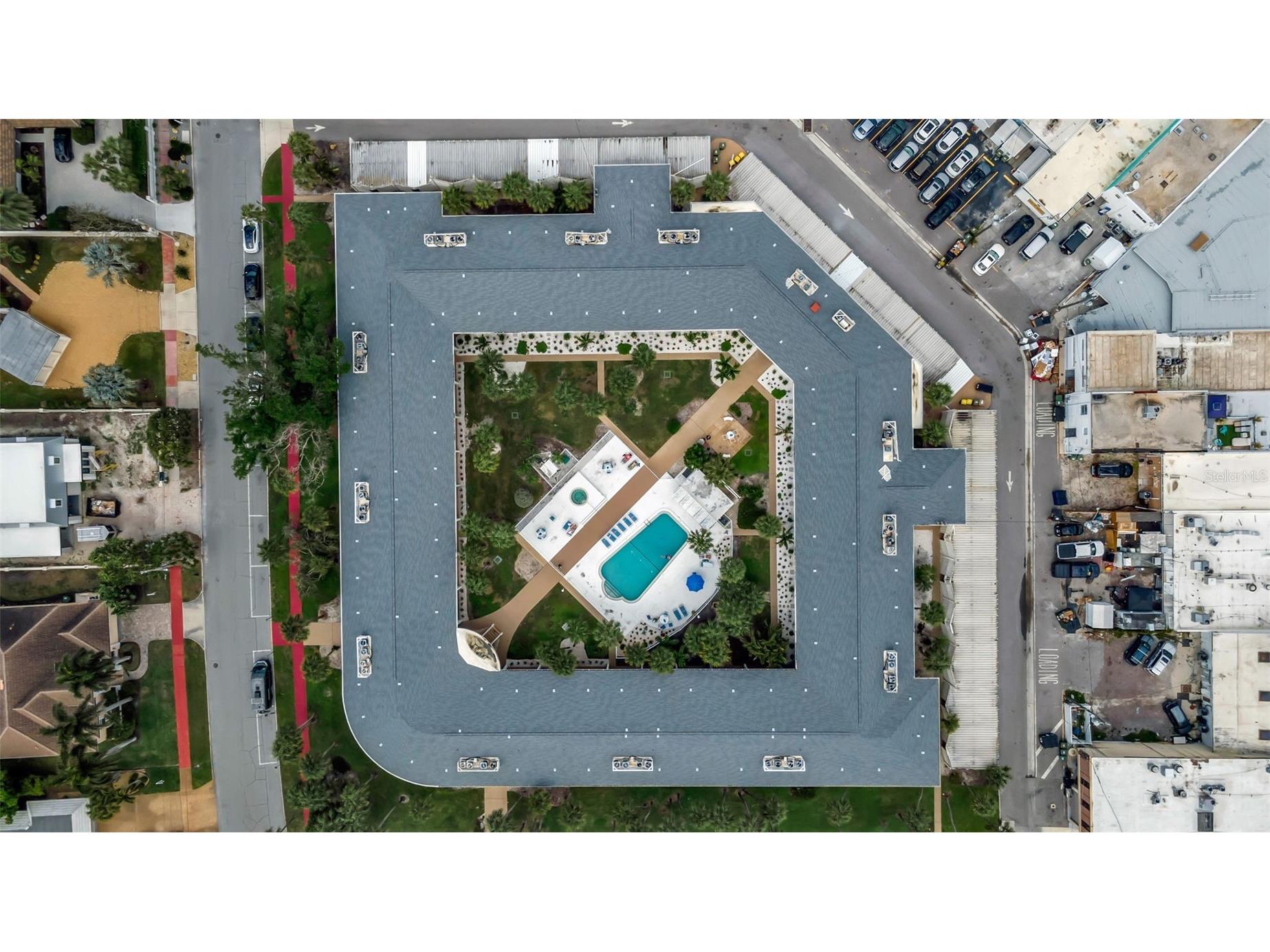 500 S Washington Drive #19B Sarasota FL 34236 A4686209 image27