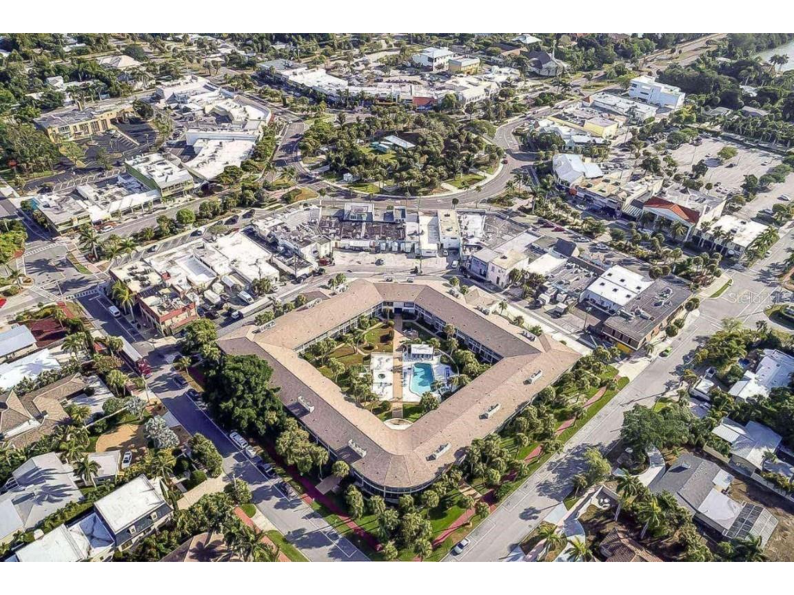 500 S Washington Drive #24B Sarasota FL 34236 A4580435 image3