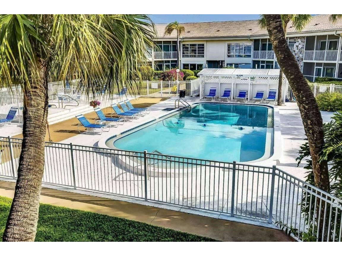 500 S Washington Drive #24B Sarasota FL 34236 A4580435 image7