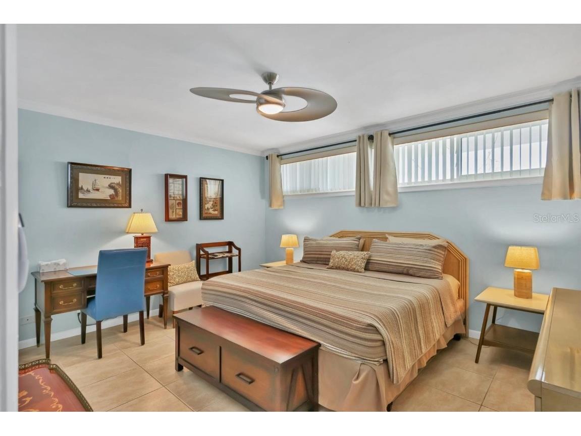 500 S Washington Drive #25B Sarasota FL 34236 A4673359 image12