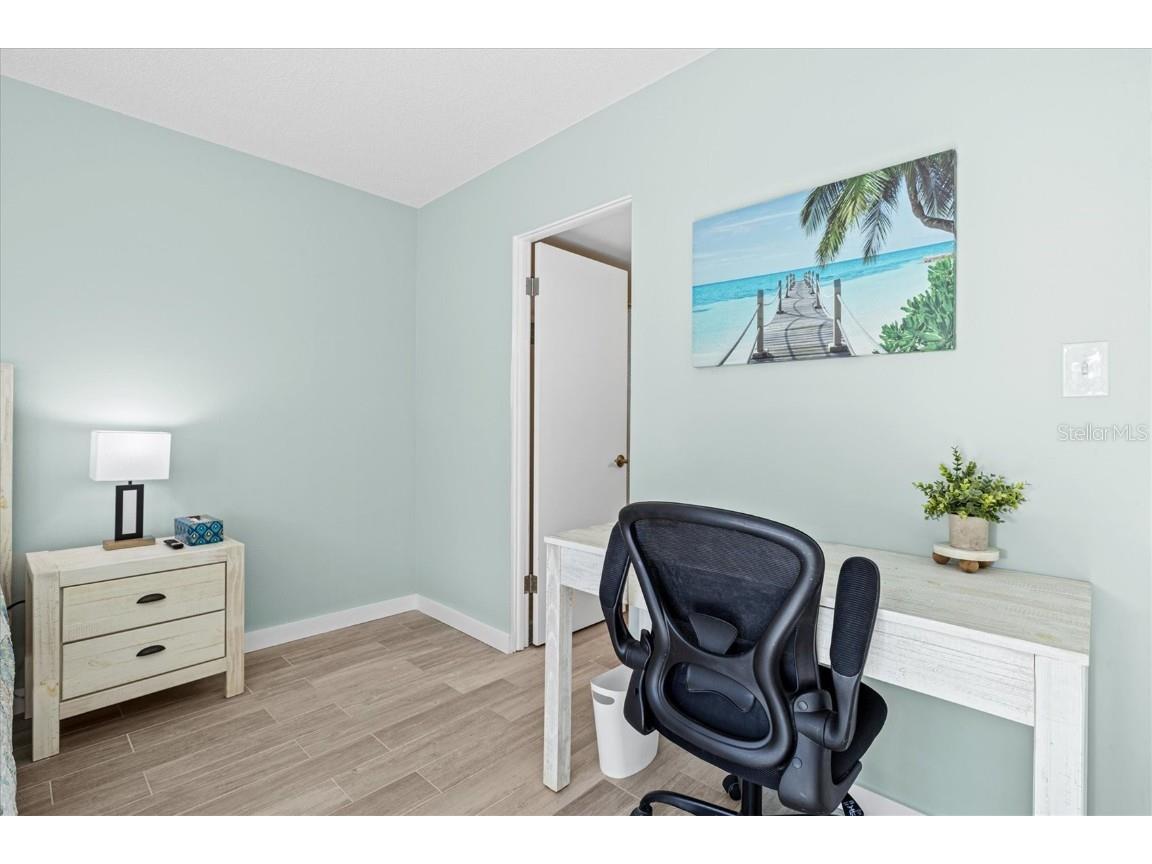 500 S Washington Drive #2A Sarasota FL 34236 A4674762 image15