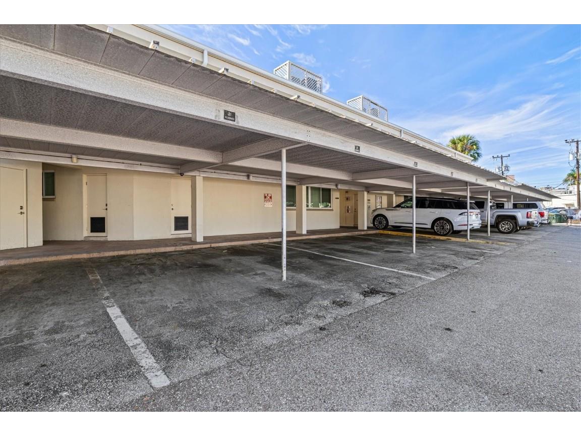 500 S Washington Drive #2A Sarasota FL 34236 A4674762 image29