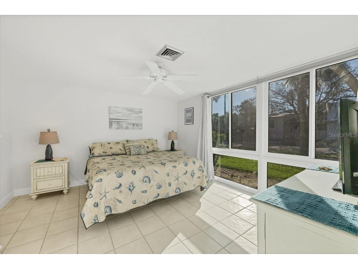 500 S Washington Drive #3A Sarasota FL 34236 A4670508 image12