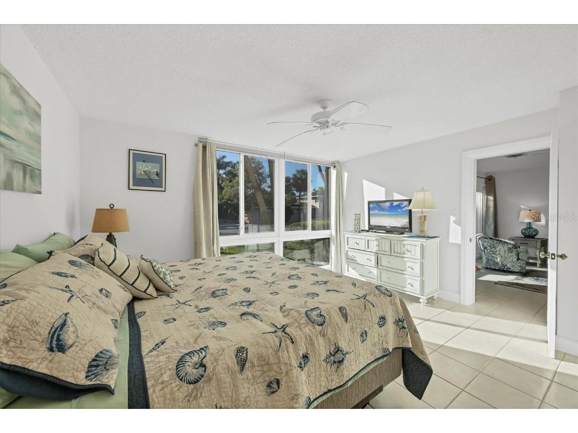 500 S Washington Drive #3A Sarasota FL 34236 A4670508 image13