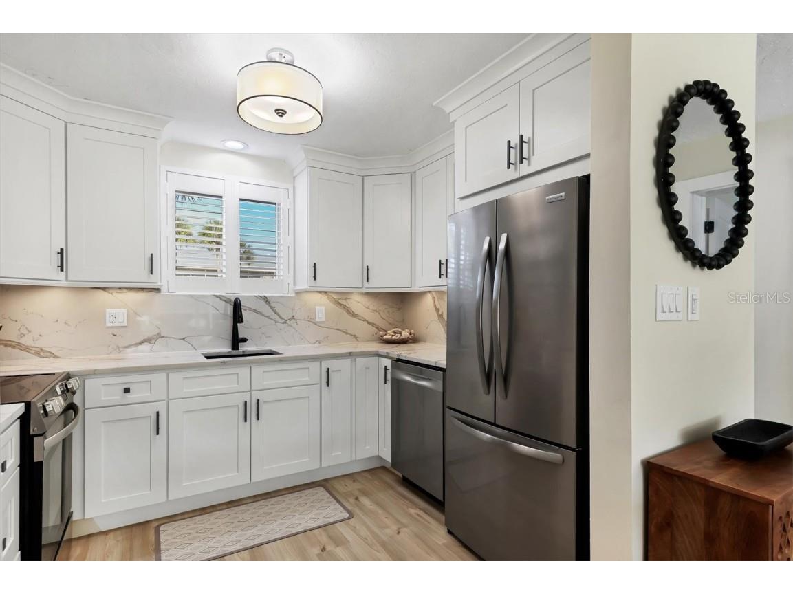 500 S Washington Drive #5A Sarasota FL 34236 A4673702 image11