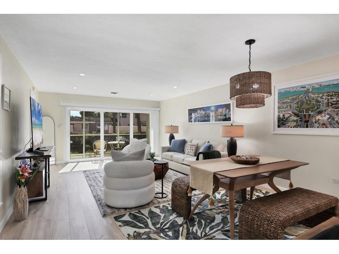 500 S Washington Drive #5A Sarasota FL 34236 A4673702 image13