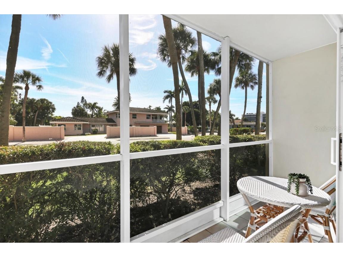 500 S Washington Drive #5A Sarasota FL 34236 A4673702 image24