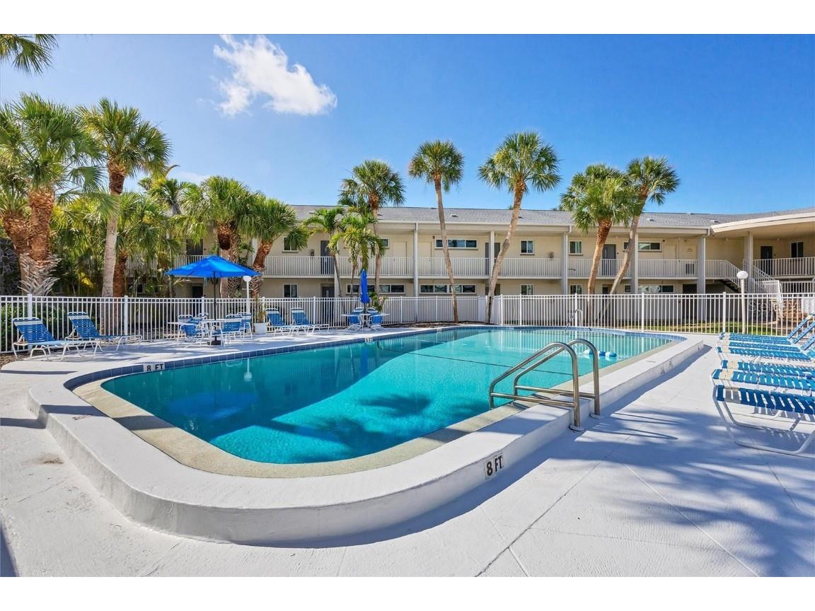 500 S Washington Drive #5A Sarasota FL 34236 A4673702 image27