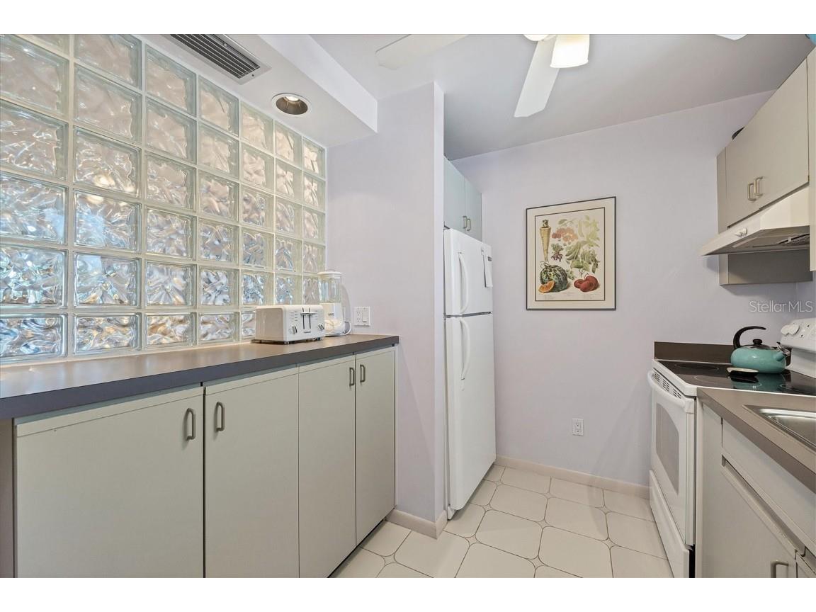 500 S Washington Drive #5B Sarasota FL 34236 A4604124 image10