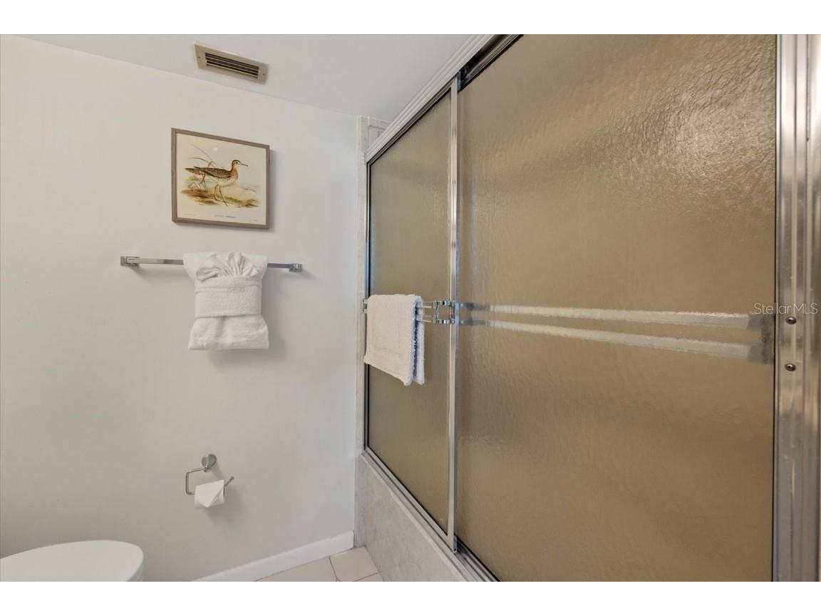 500 S Washington Drive #5B Sarasota FL 34236 A4604124 image18